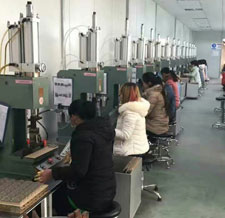 鉚接設備氣液增壓缸 鉚接設備氣液增壓缸